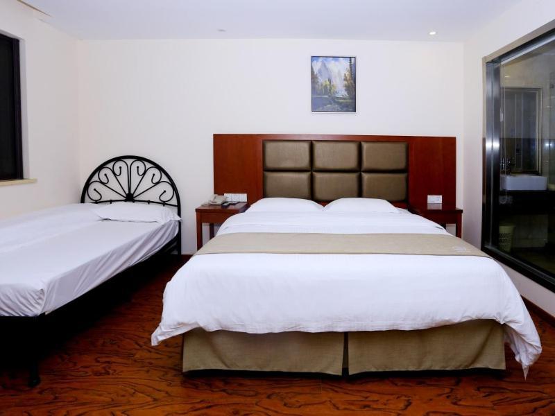 Greentree Inn Anhui Hefei Heyu Rd. Dayun City Express Hotel Longtang エクステリア 写真