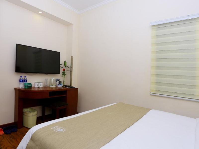 Greentree Inn Anhui Hefei Heyu Rd. Dayun City Express Hotel Longtang エクステリア 写真